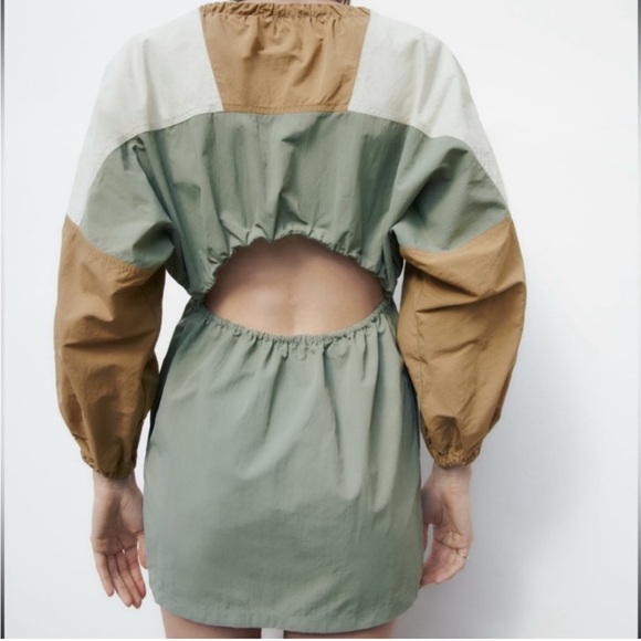 Combination Nylon Dress - Picture 2 of 4